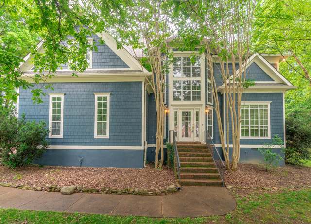 Property at 3906 Windtree Hollow Ln, Signal Mountain, TN 37377, 4 beds, 2.5 baths