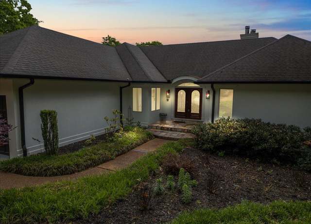 Property at 1419 Sunset Dr, Signal Mountain, TN 37377, 4 beds, 3.5 baths