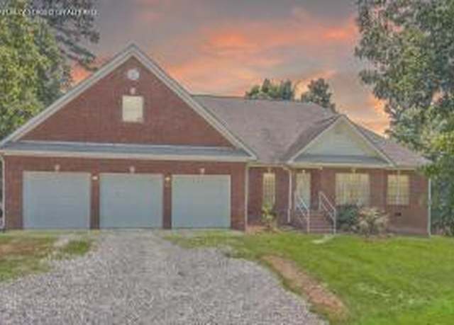 Property at 1103 Monroe Green Rd, Trion, GA 30753, 3 beds, 2.5 baths