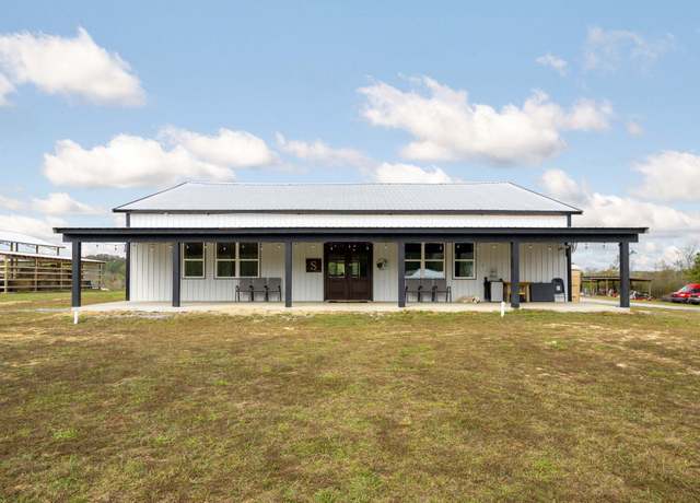 Property at 1052 Huffman Rd Rd, Lafayette, GA 30728, 4 beds, 3.5 baths