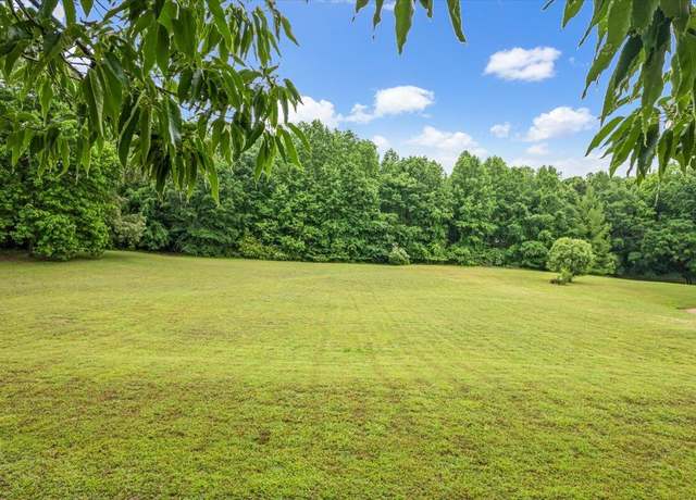 Property at 7906 Clara Chase Dr, Ooltewah, TN 37363