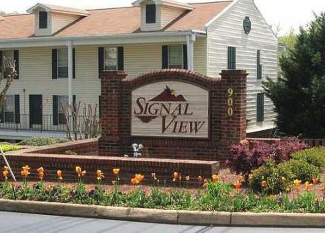 Property at 900 Mountain Creek Rd Unit M 190, Chattanooga, TN 37405, 2 beds, 1.5 baths