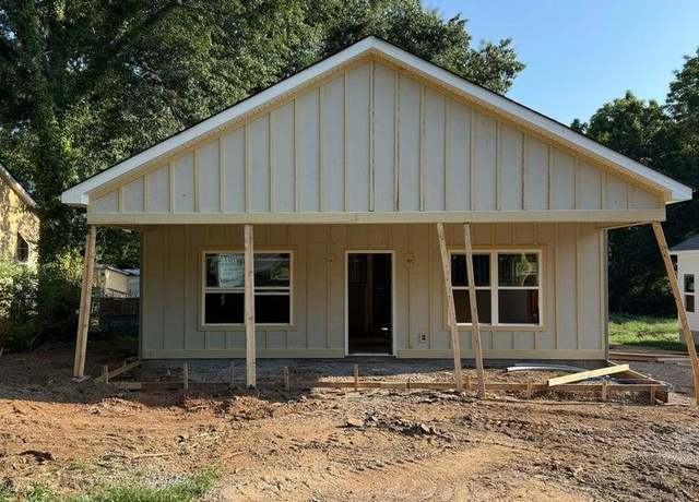 Property at 2605 Boyce St, Chattanooga, TN 37406, 3 beds, 2 baths