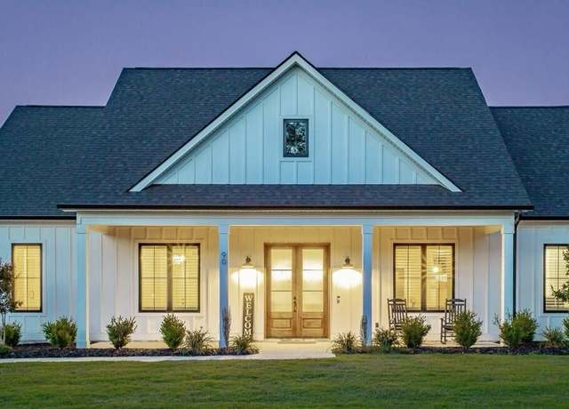 Property at 90 Anna Grace Ln, Ringgold, GA 30736, 3 beds, 2.5 baths
