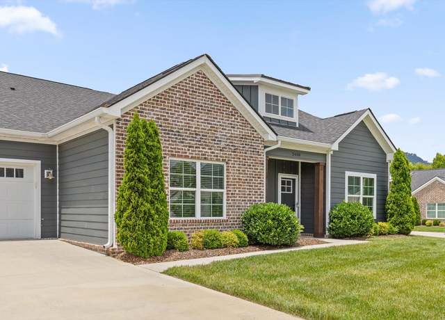 Property at 3480 Travertine Ln, Chattanooga, TN 37405, 2 beds, 2.5 baths