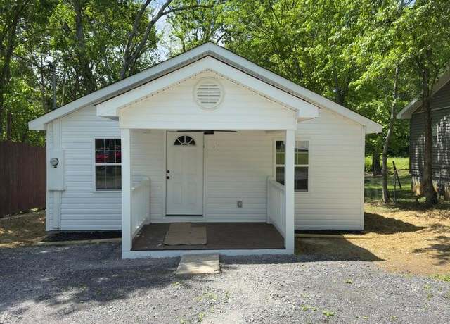Property at 245 Graham St, Dayton, TN 37321, 2 beds, 1 bath