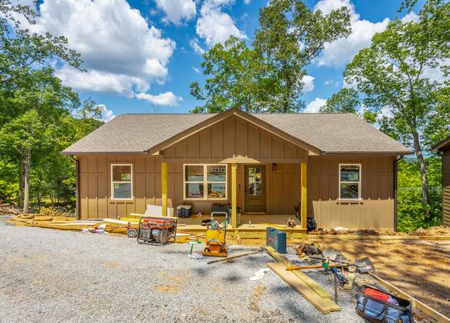 Property at 2658 Harrison Pike, Chattanooga, TN 37406, 3 beds, 2 baths