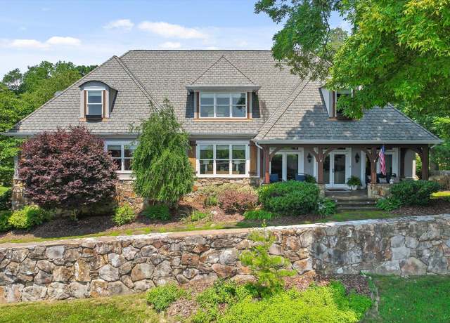 Property at 2109 E Brow Rd, Walden, TN 37377, 4 beds, 6 baths