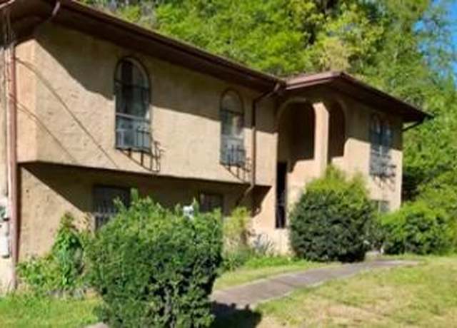 Property at 8946 Fuller Rd, Chattanooga, TN 37421, 3 beds, 2.5 baths