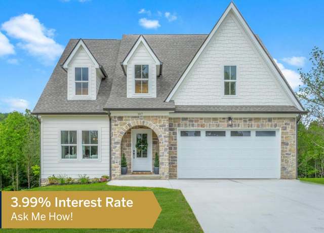 Property at 107 Cascade Dr, Rossville, GA 30741, 4 beds, 2.5 baths