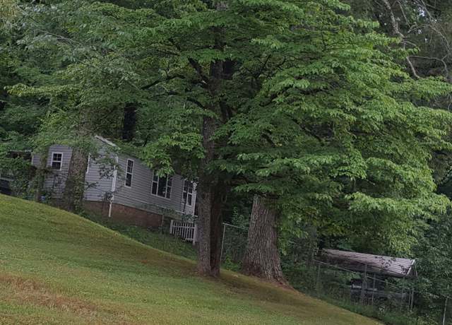 Property at 650 Osage Dr, Soddy Daisy, TN 37379, 2 beds, 1 bath