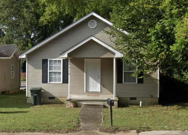 Property at 2212 Bailey Ave, Chattanooga, TN 37404, 3 beds, 1 bath