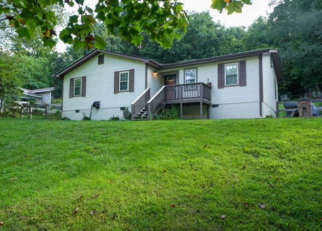 Property at 5059 Stewart Rd, Tunnel Hill, GA 30755, 4 beds, 1.5 baths
