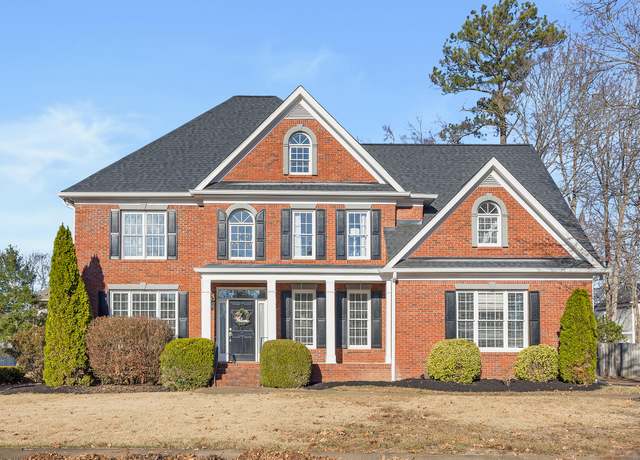 Property at 8015 Rosemere Way, Chattanooga, TN 37421, 5 beds, 4 baths