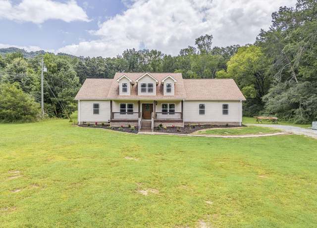 Property at 1041 Ga-52, Chatsworth, GA 30705, 3 beds, 2 baths