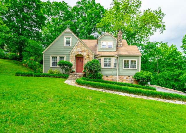 Property at 209 W Leawood Ave, Chattanooga, TN 37415, 3 beds, 2 baths