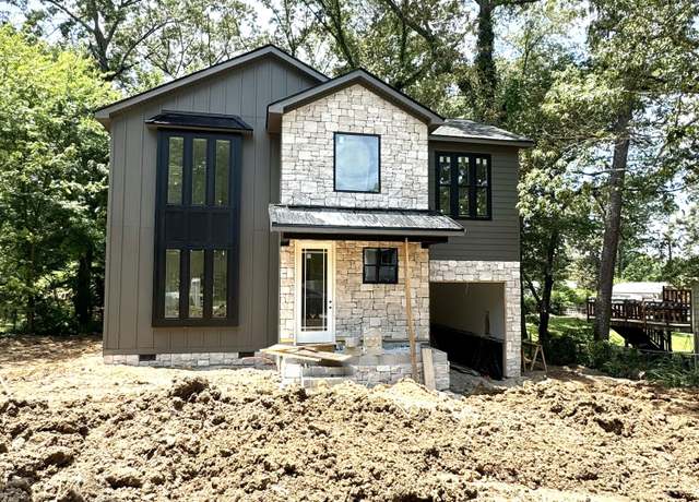 Property at 8512 Maplewood Trl, Ooltewah, TN 37363, 3 beds, 2.5 baths