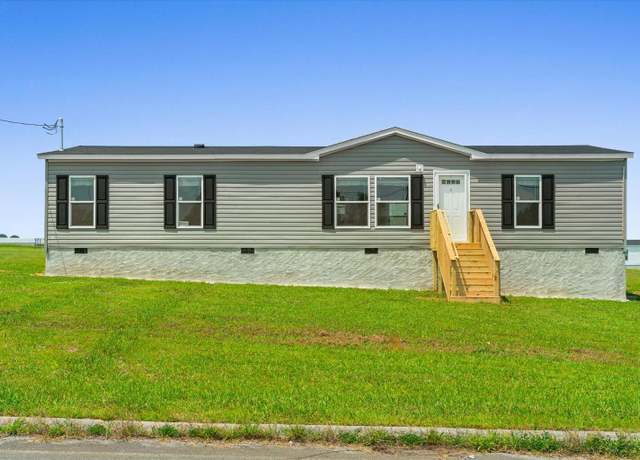 Property at 327 Brandon Cir Lot 75, Chatsworth, GA 30705, 3 beds, 2 baths