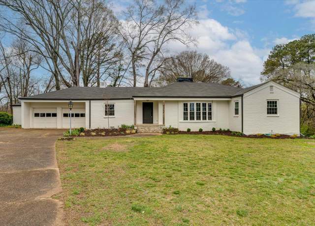 Property at 1053 Thelmeta Ave, Chattanooga, TN 37421, 4 beds, 4 baths