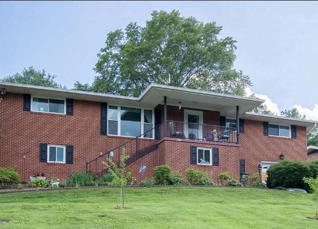 Property at 4022 Belvoir Pines Dr, Chattanooga, TN 37412, 3 beds, 3 baths