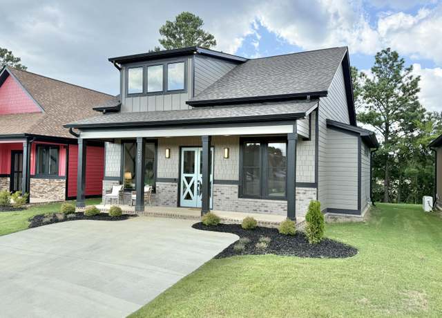 Property at 275 Idle Place Cir, Rossville, GA 30741, 2 beds, 2 baths