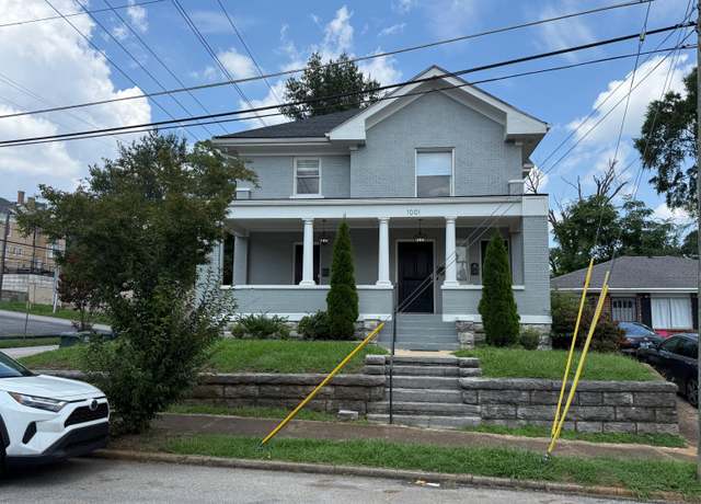 Property at 1001 Oak St, Chattanooga, TN 37403, 5 beds, 4 baths