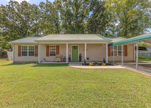 Property at 1456 E State Line Rd, Rossville, GA 30741, 3 beds, 2 baths