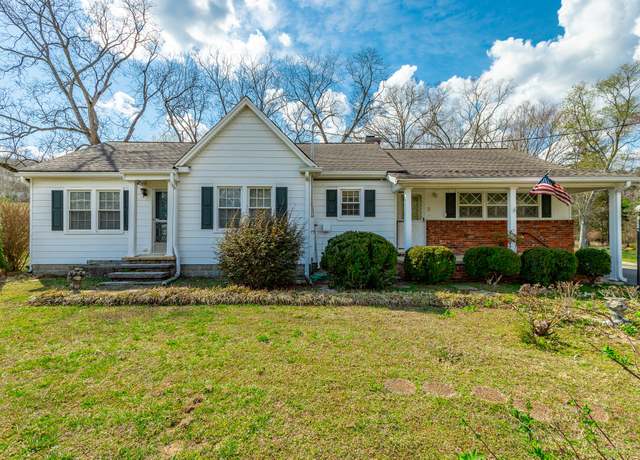Property at 2736 Pine Grove Rd, Ringgold, GA 30736, 3 beds, 2 baths