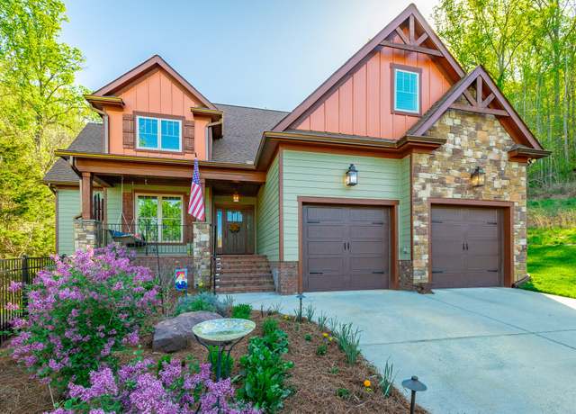 Property at 9795 Trestle Cir, Ooltewah, TN 37363, 3 beds, 3.5 baths