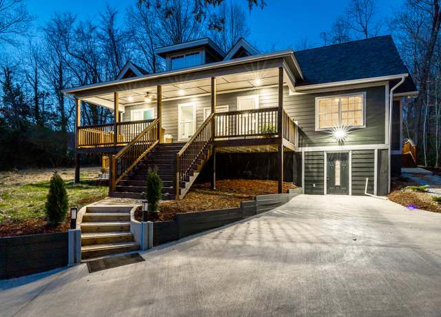 Property at 4513 Lamont Ln, Chattanooga, TN 37415, 4 beds, 2 baths