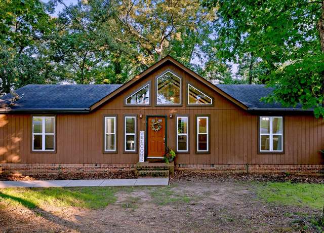 Property at 8710 Hurricane Manor Trl, Chattanooga, TN 37421, 4 beds, 3 baths