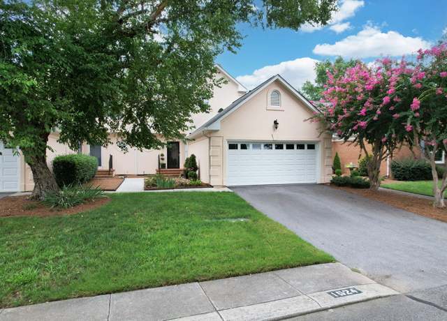 Property at 1524 Heritage Landing Dr, Chattanooga, TN 37405, 3 beds, 2.5 baths