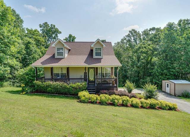 Property at 1359 Dustin Dr, Dalton, GA 30720, 3 beds, 2 baths