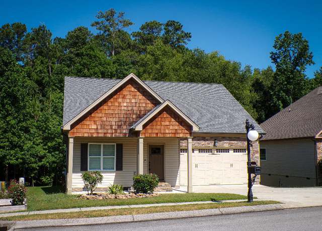 Property at 2317 Lake Mist Dr, Chattanooga, TN 37421, 4 beds, 2.5 baths