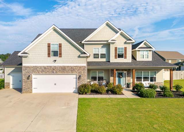 Property at 7423 Blazing Star Ct, Ooltewah, TN 37363, 4 beds, 3.5 baths