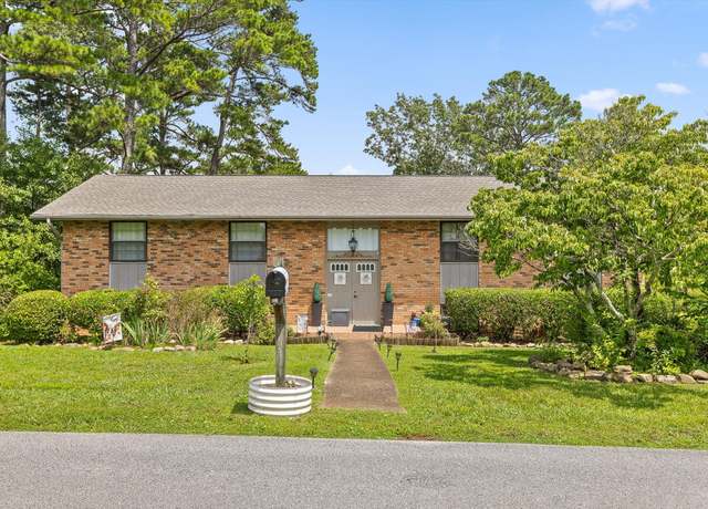 Property at 1008 Panorama Dr, Chattanooga, TN 37421, 5 beds, 3 baths