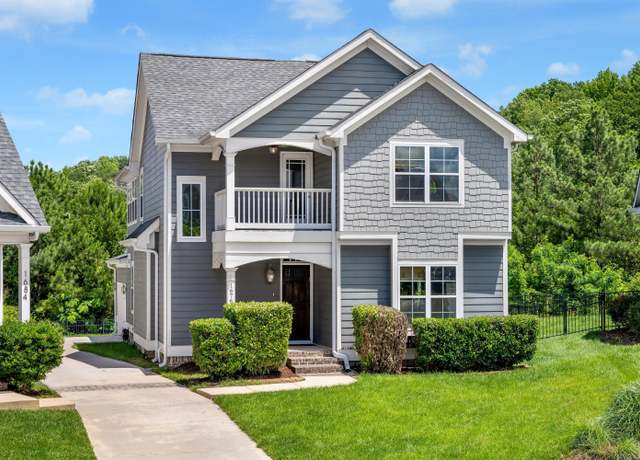Property at 1676 Westover Ln, Chattanooga, TN 37405, 4 beds, 3.5 baths