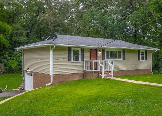 Property at 3646 Thrushwood Dr, Chattanooga, TN 37415, 4 beds, 1.5 baths
