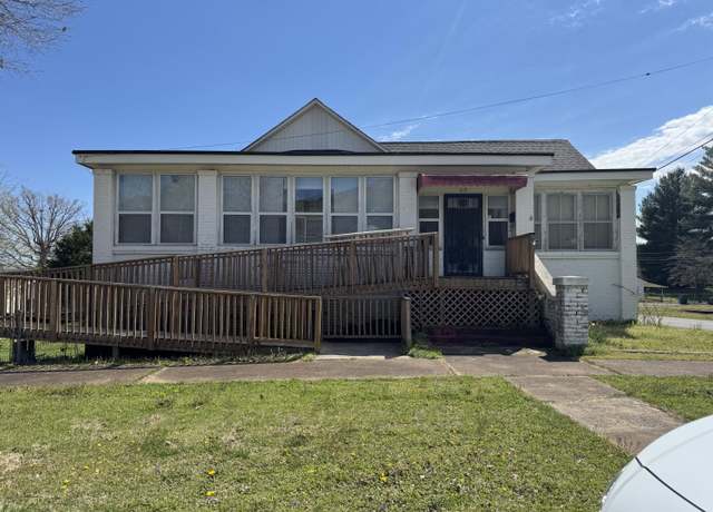 Property at 619 Holly Ave, South Pittsburg, TN 37380, 3 beds, 2 baths
