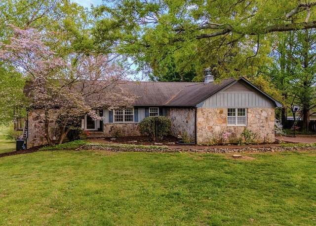 Property at 2410 Inverness Dr NW, Cleveland, TN 37312, 3 beds, 3 baths