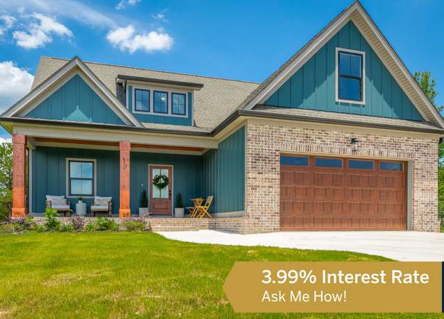 Property at 210 Cascade Dr, Rossville, GA 30741, 4 beds, 2.5 baths