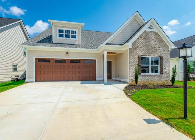 Property at 1036 Silverpine Dr, Chattanooga, TN 37421, 3 beds, 2 baths