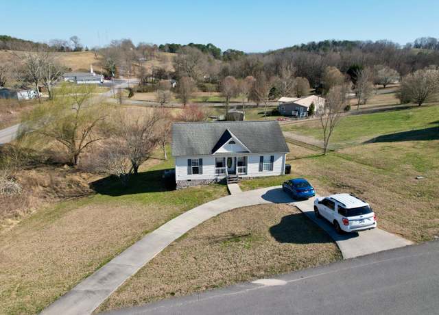 Property at 111 Shawnee Dr, Dayton, TN 37321, 3 beds, 2 baths