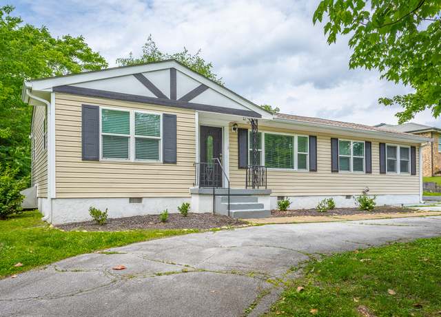 Property at 1641 John Ross Rd, Chattanooga, TN 37412, 4 beds, 2 baths