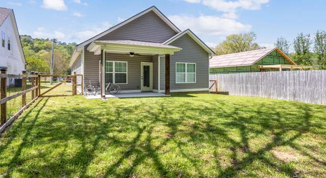 Photo of 137 Elm Ave, Ringgold, GA 30736