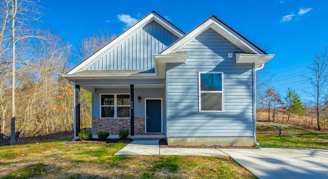 Photo of 808 Hogan Rd, Rossville, GA 30741