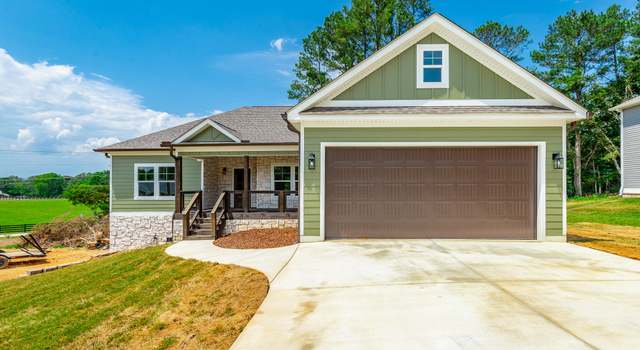 Photo of 41 Battleview Dr, Ringgold, GA 30736