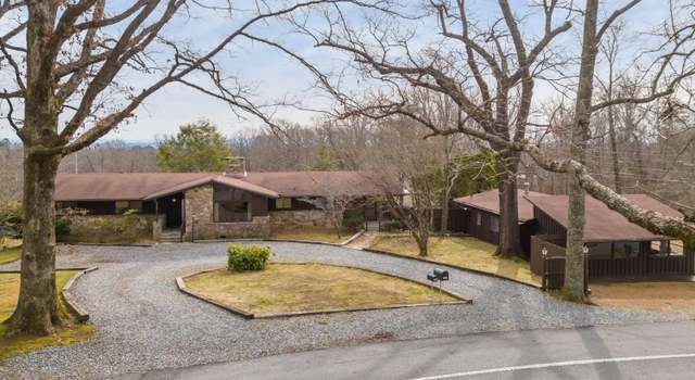 Photo of 2204 Fairmount Pike, Signal Mountain, TN 37377