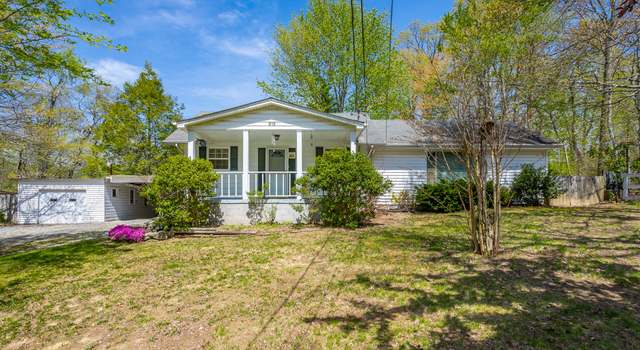 Photo of 815 Bell Ave, Signal Mountain, TN 37377