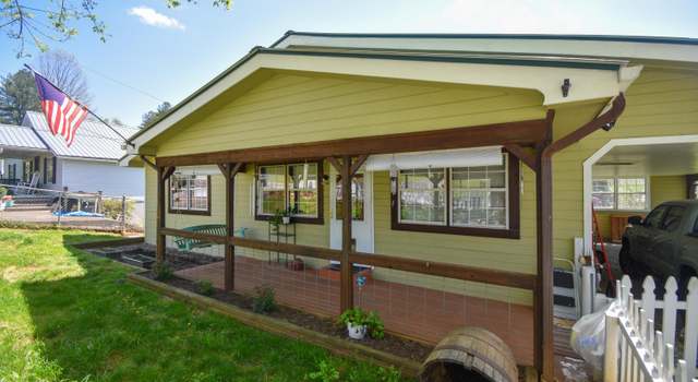Photo of 198 Main St, Copperhill, TN 37317